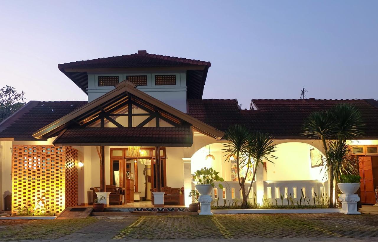 Rumah Mertua Heritage Слеман Экстерьер фото